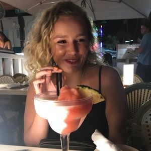 Meet your Posher, Taren